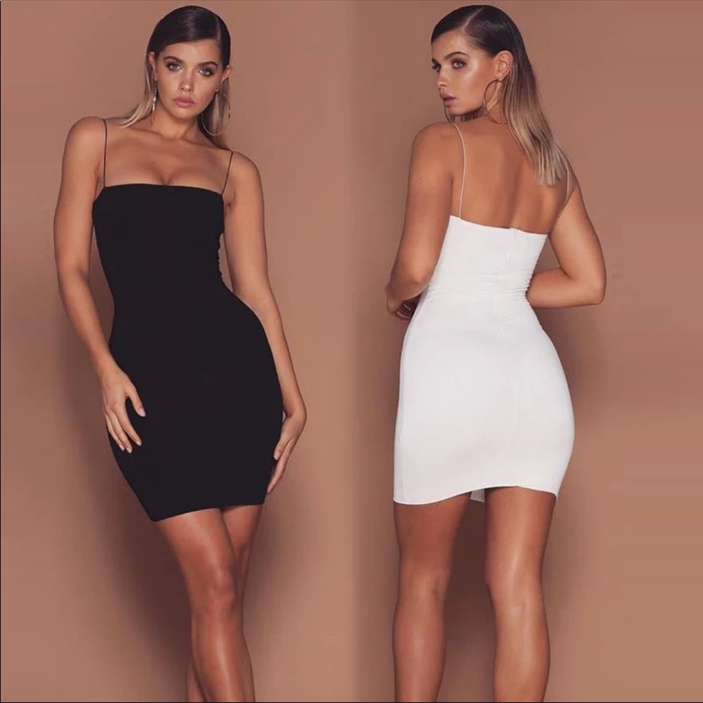 The Perfect LBD - Picture 2 of 7